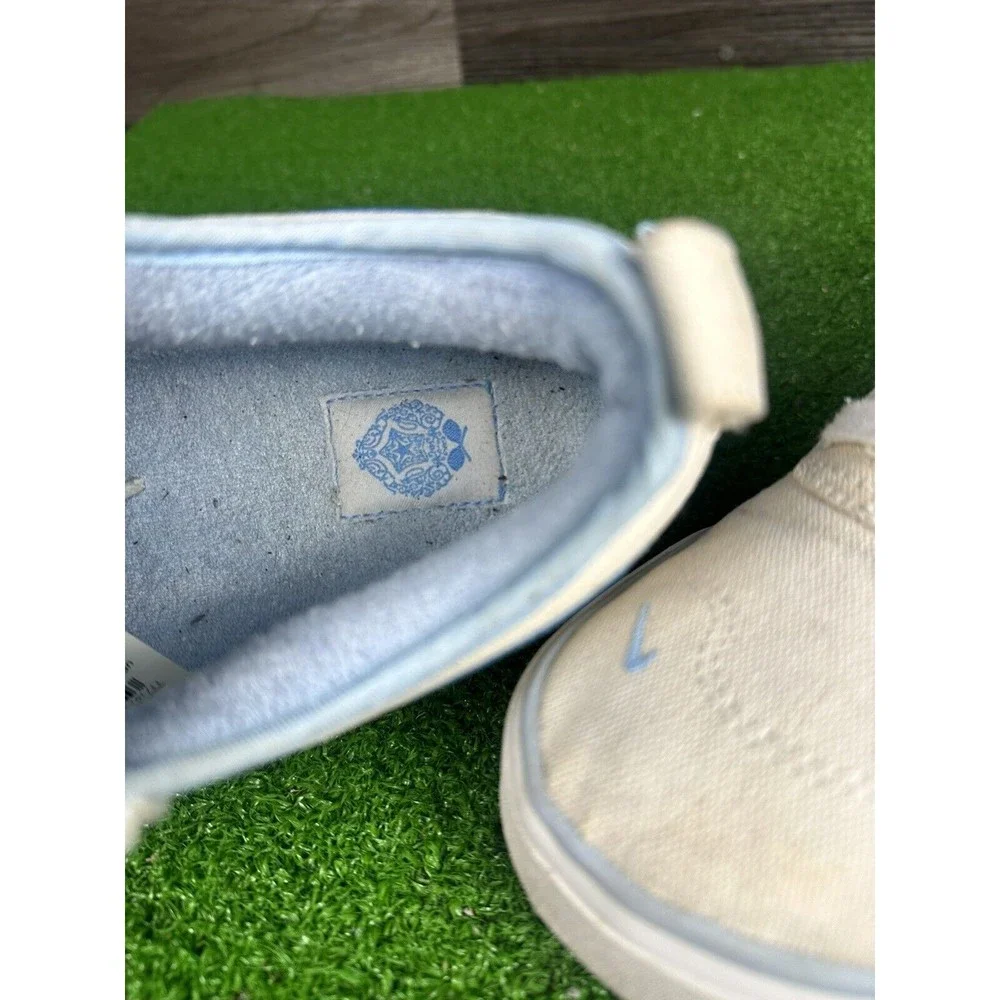 Nike Womens vintage Sneakers tennis shoes 313305-141‎ y2k